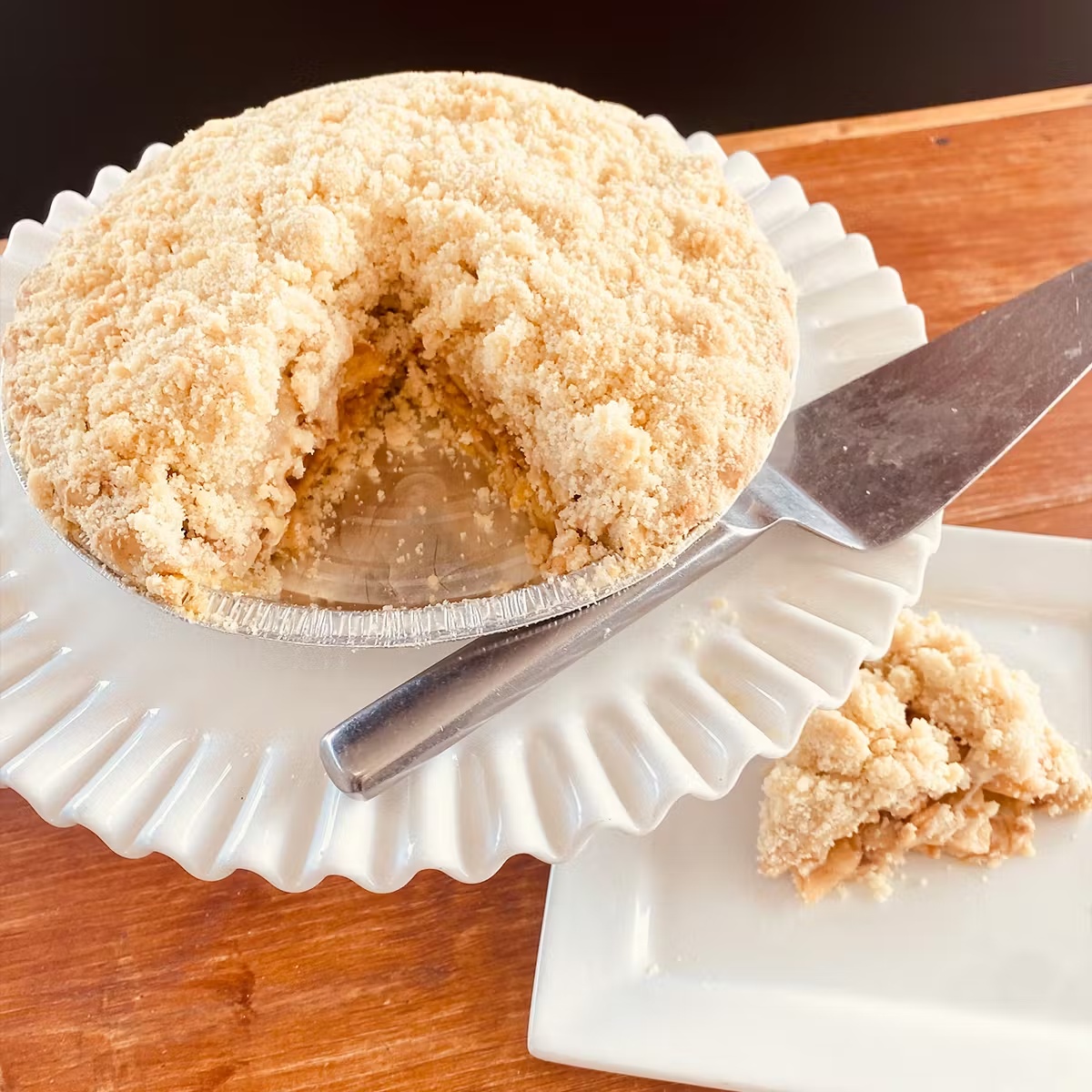 Apple Crumb Pie