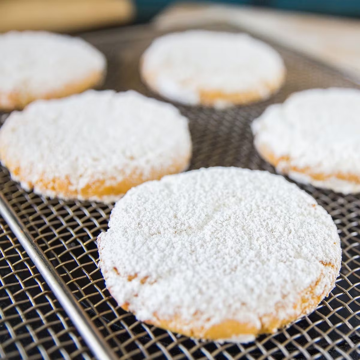 Subscriptions: Gooey Butter Medium Cookies - 12 Pack