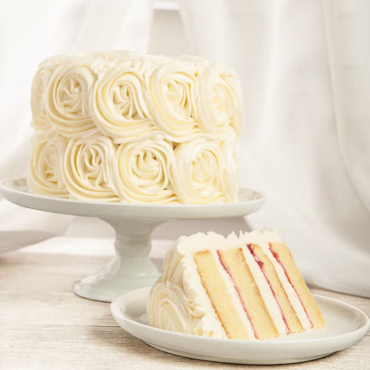 White Rose Layer Cake