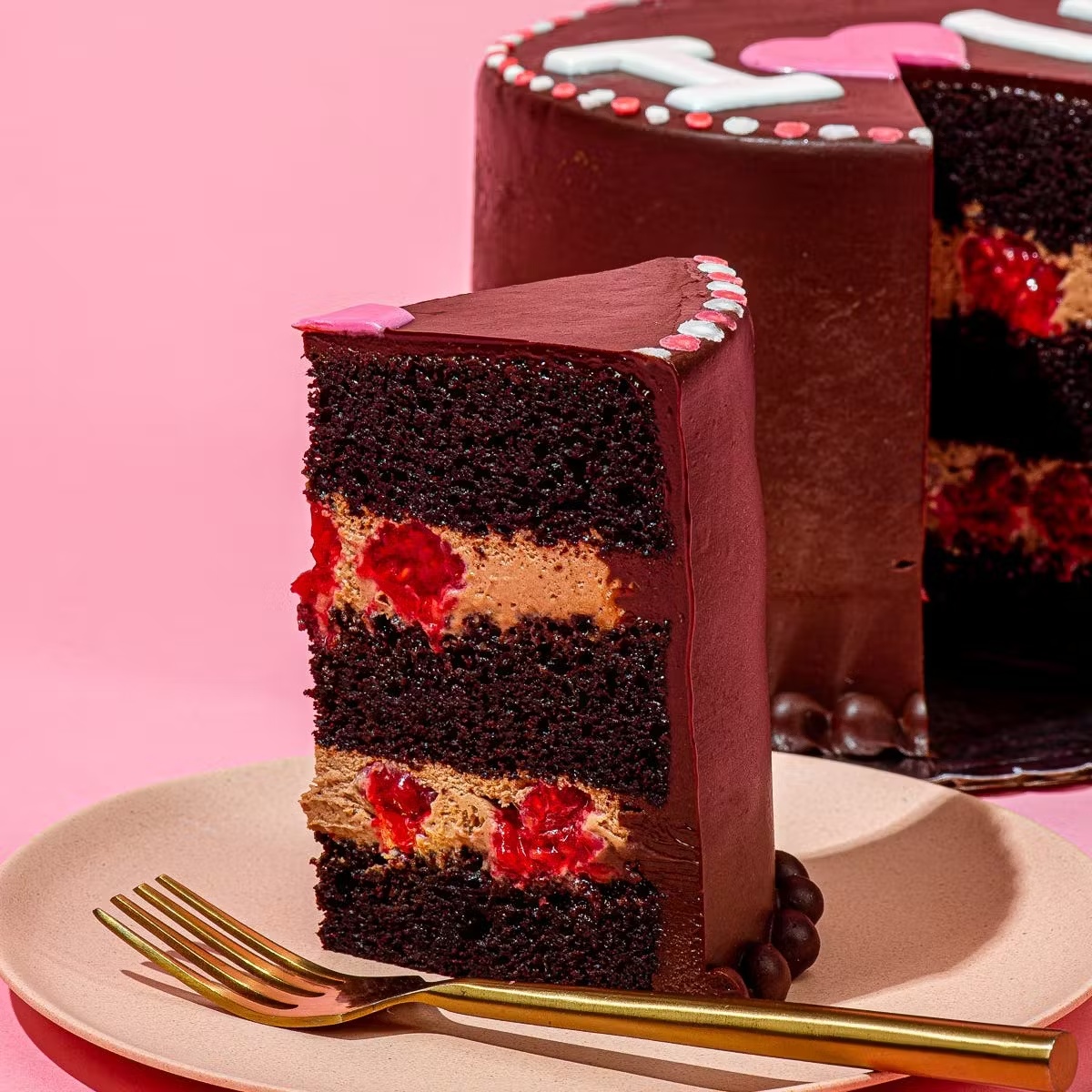 "I Heart U" Cake