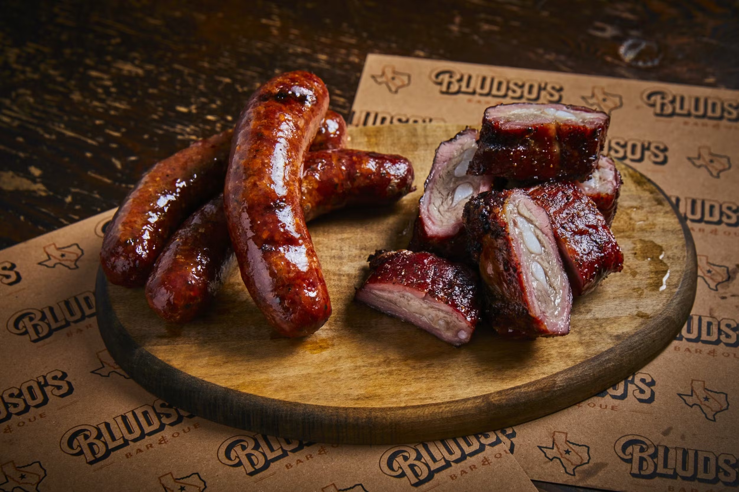 11499-bbq-rib-tips-hot-links-combo-1.webp