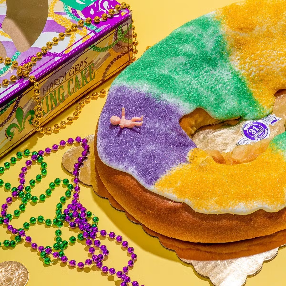 New Orleans King Cake with Filling