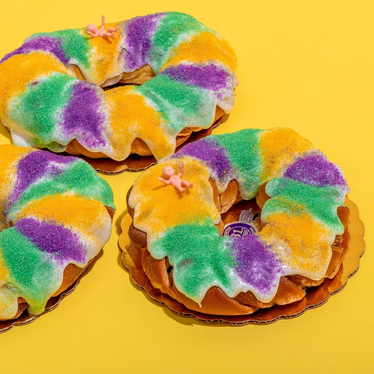 11605-traditional-mini-new-orleans-king-cake-4-pack-1.jpg