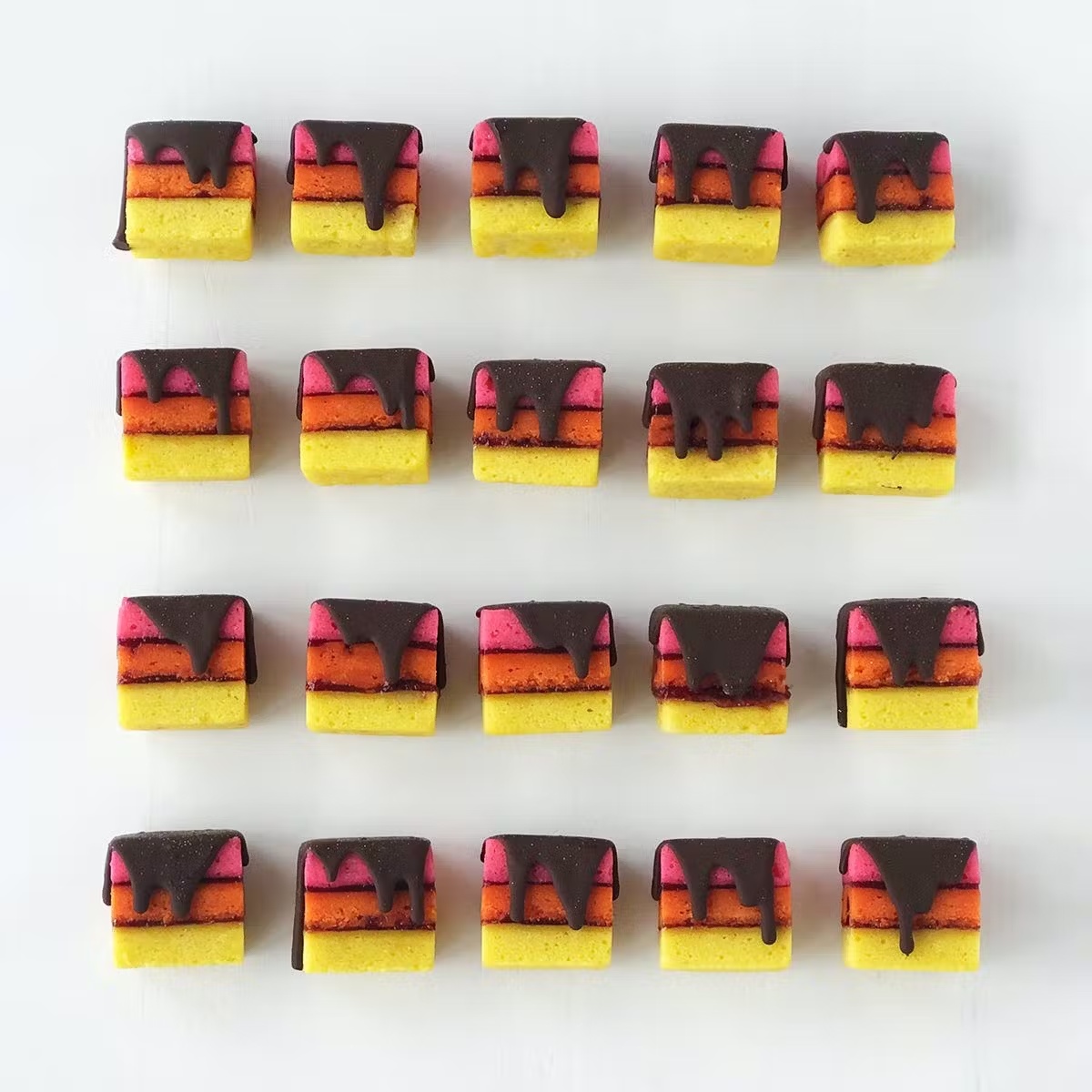 Rainbow Cookies Raspberry Filling - 20 Pack