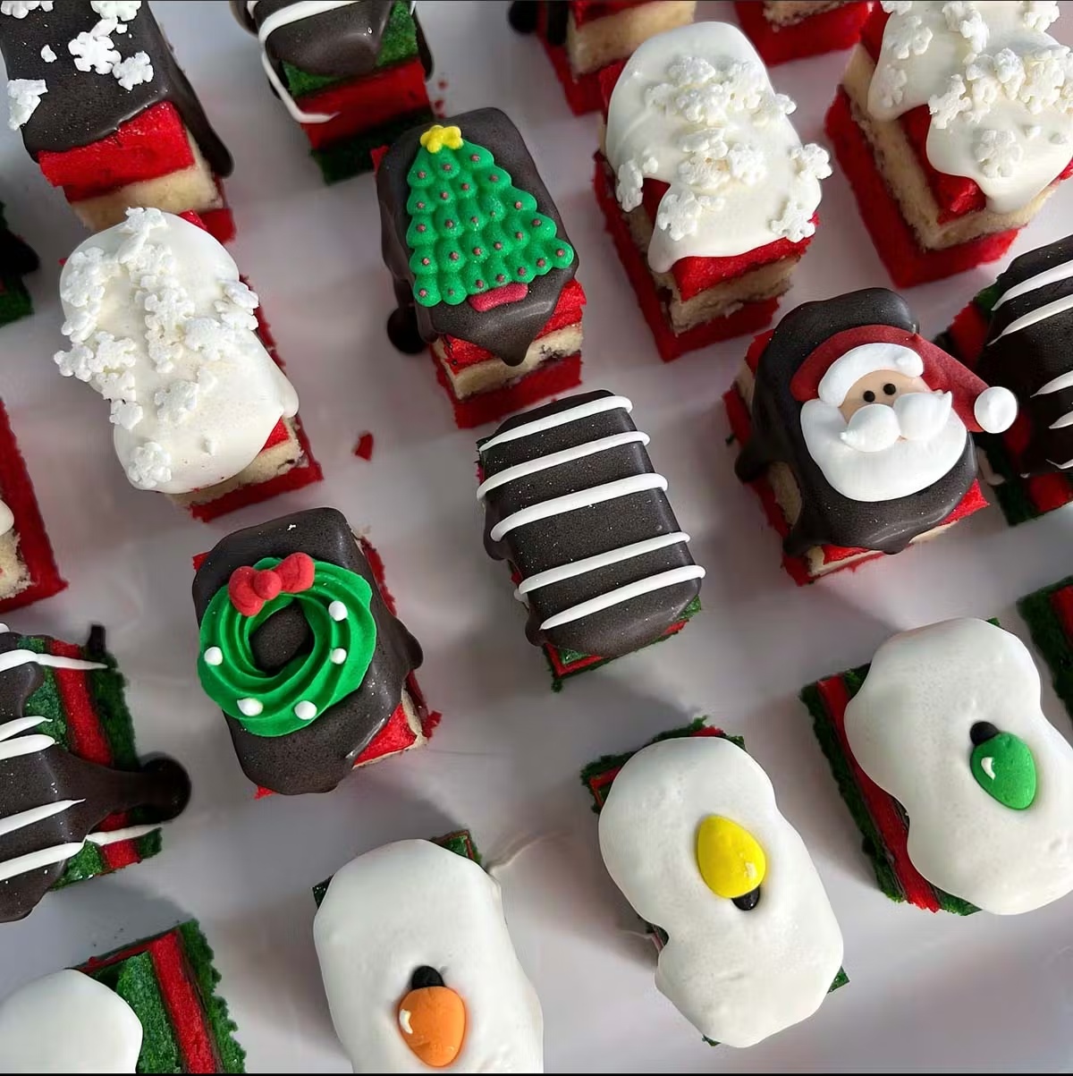 Christmas Rainbow Cookies - 20 Pack