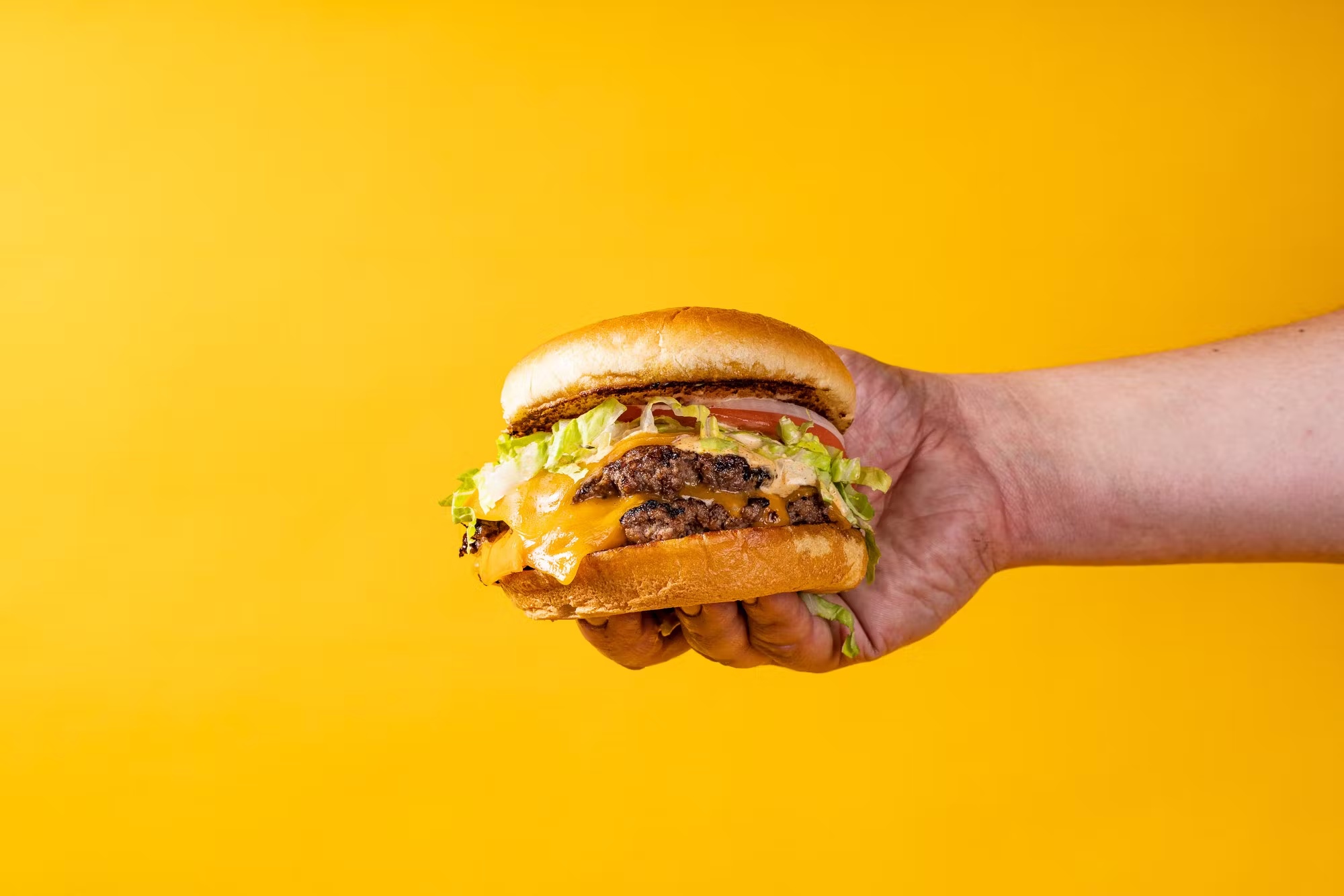12648-wagyu-bacon-cheeseburger-kit-for-4-1.jpg