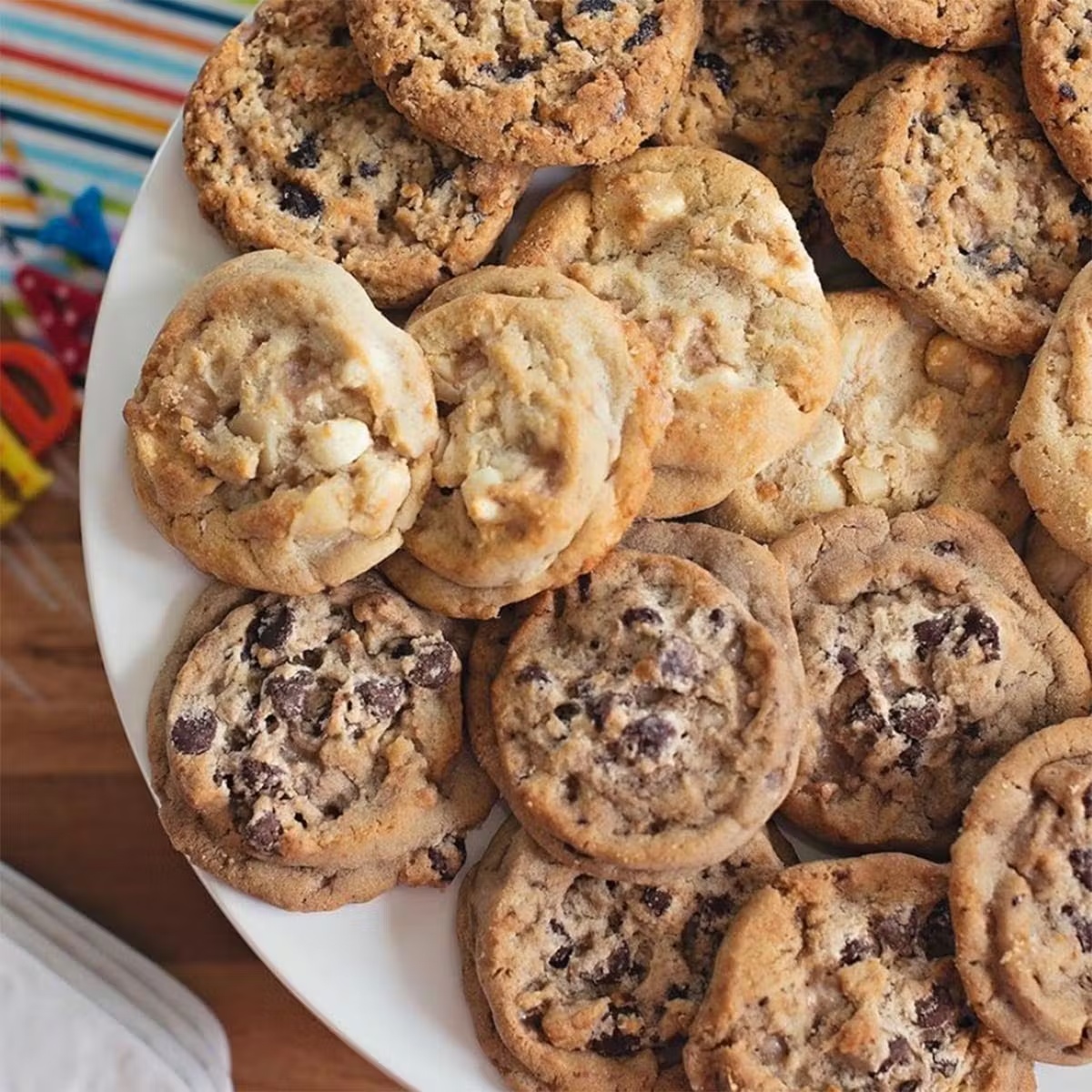 Best Sellers Cookie Tin - 10 Pack