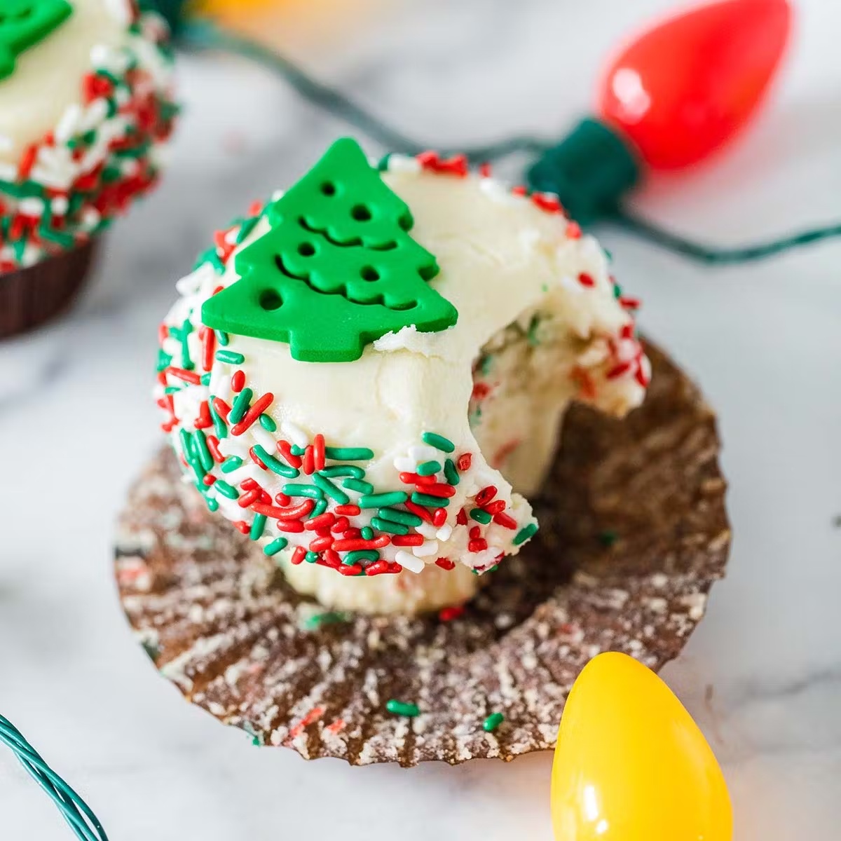 Holiday Confetti Cupcake Dozen