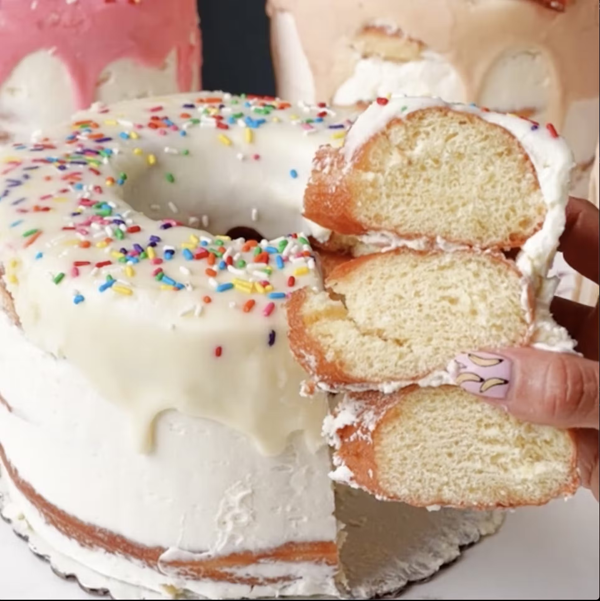12743-vanilla-jumbo-donut-cake-1.jpg