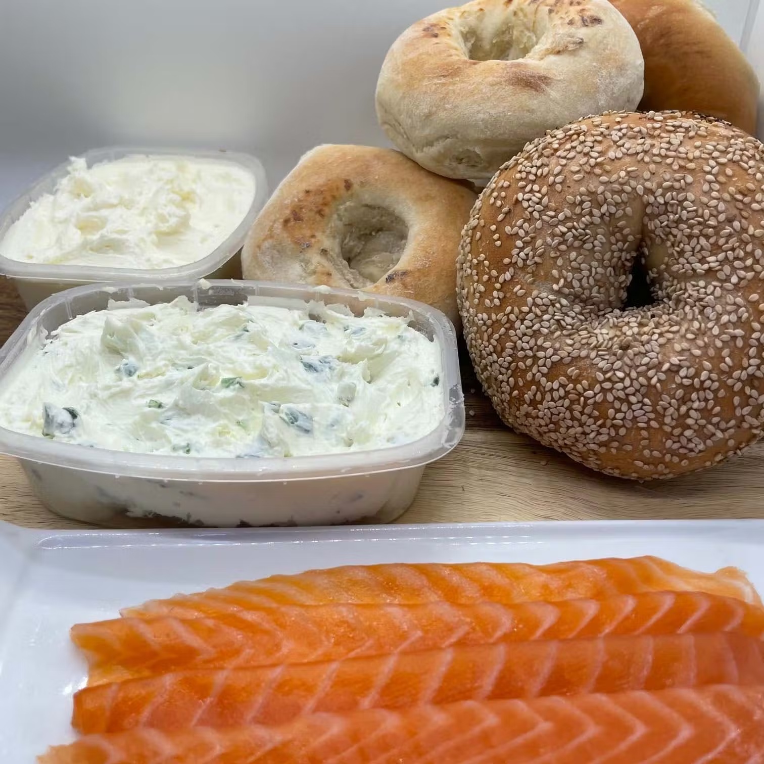 New York Gift Package + 12 FREE Bagels & Bialys