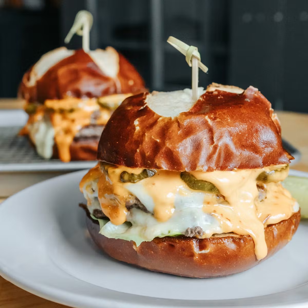 12915-le-big-matt-burger-kit-for-6-1.jpg