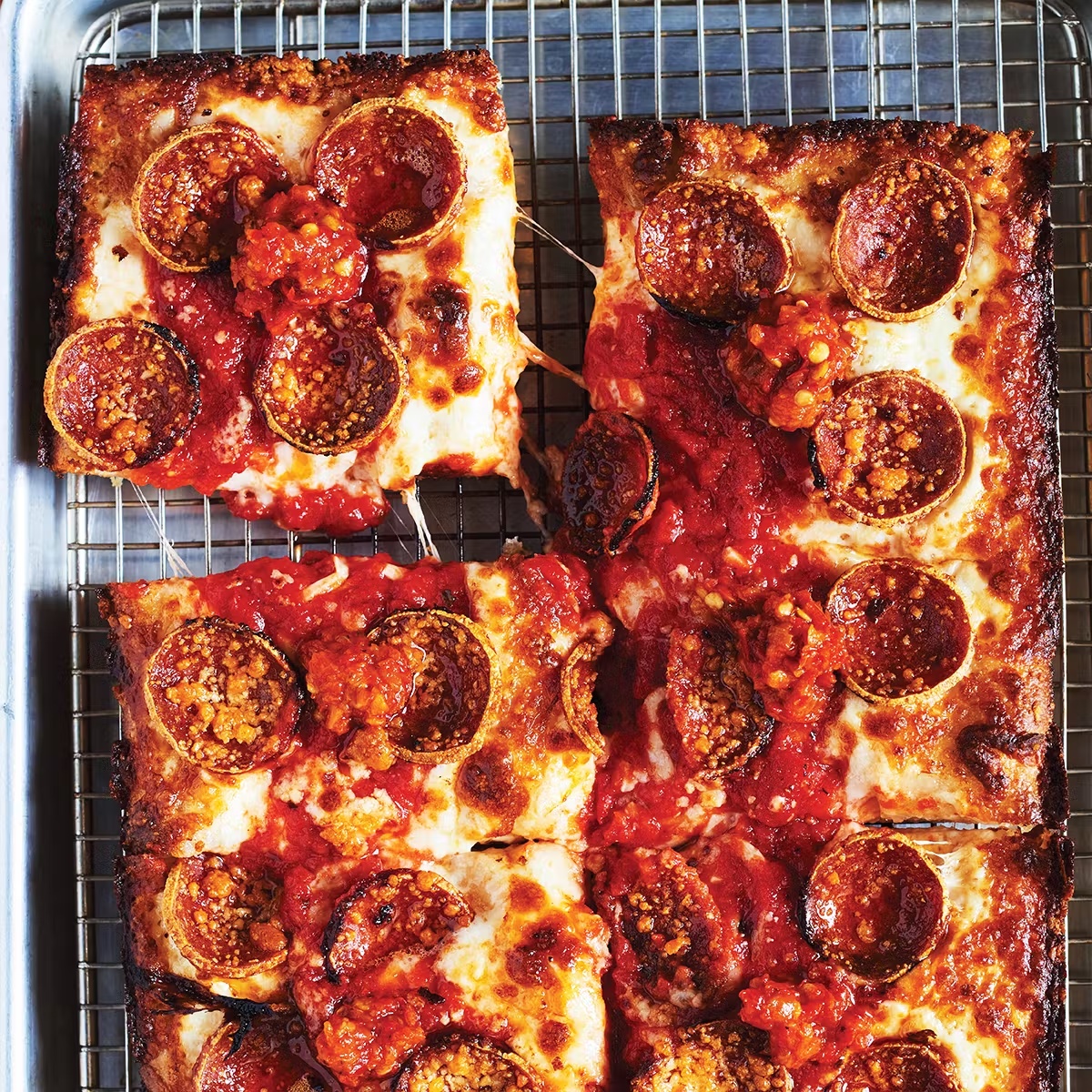 12917-emmy-squared-pizza-burger-combo-weekender-box-1.jpg