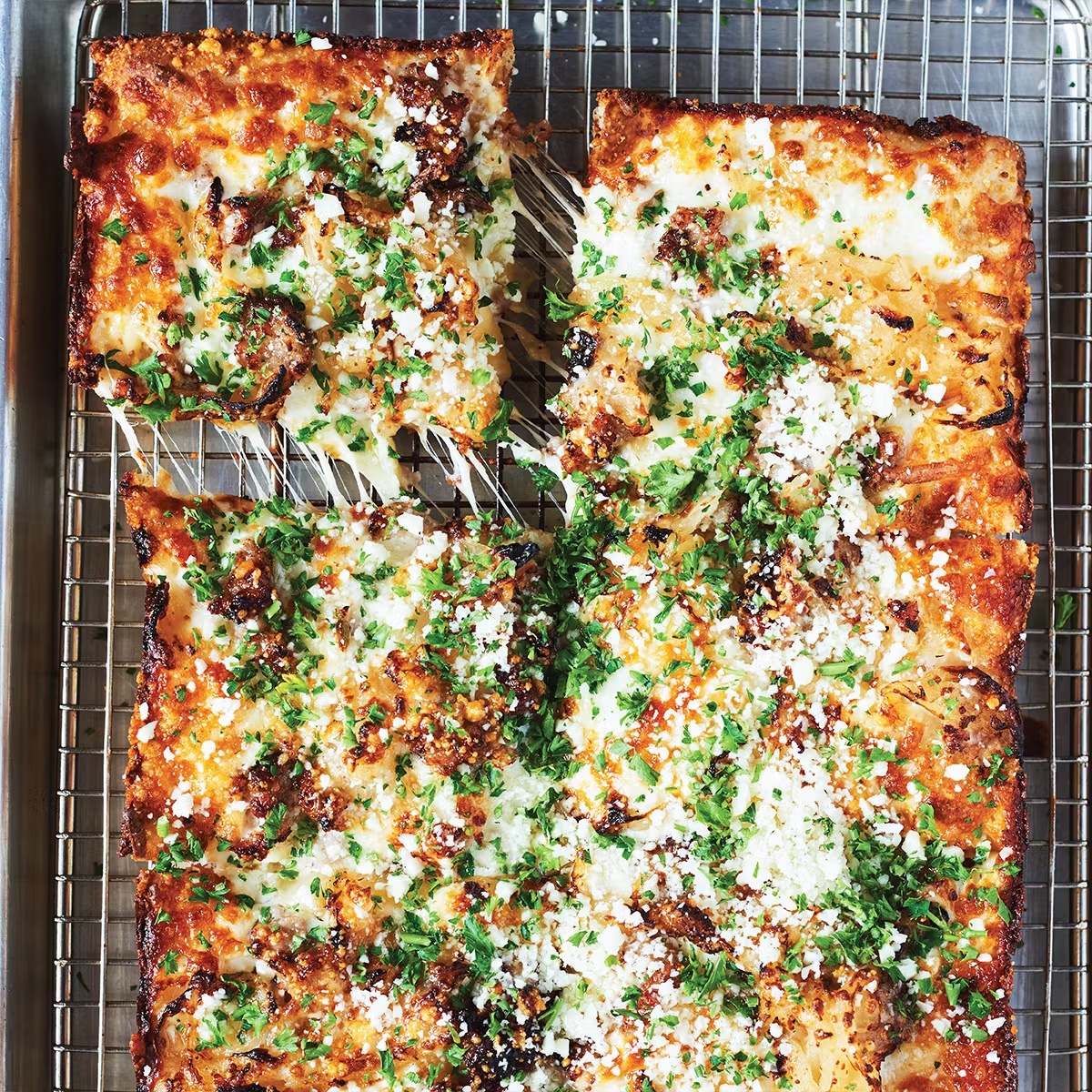 12917-emmy-squared-pizza-burger-combo-weekender-box-1.jpg