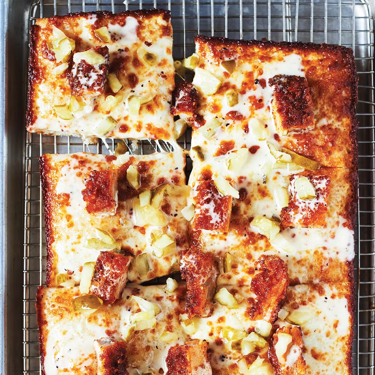 12917-emmy-squared-pizza-burger-combo-weekender-box-1.jpg