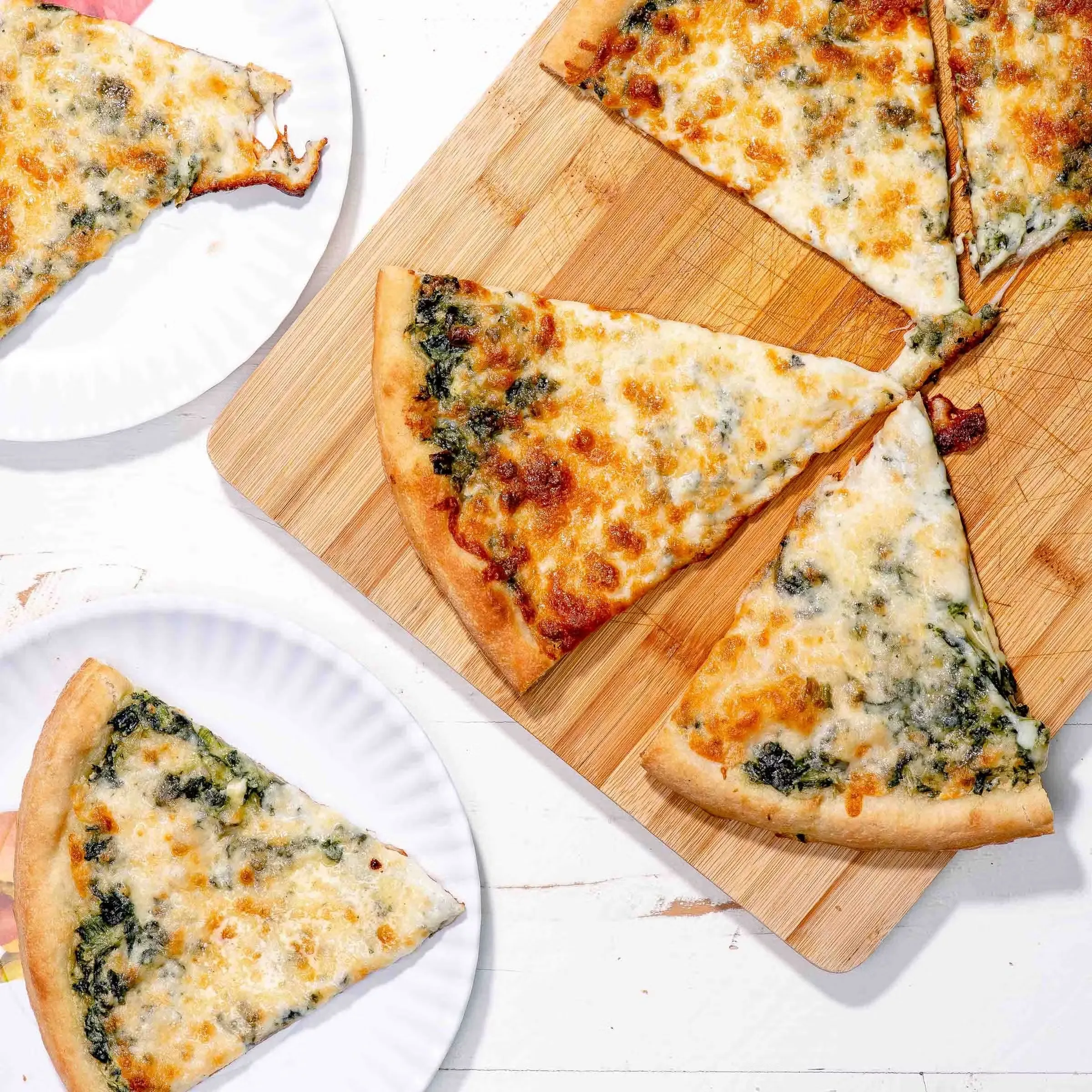 13273-famous-creamed-spinach-pizza-2-pack-1.jpg