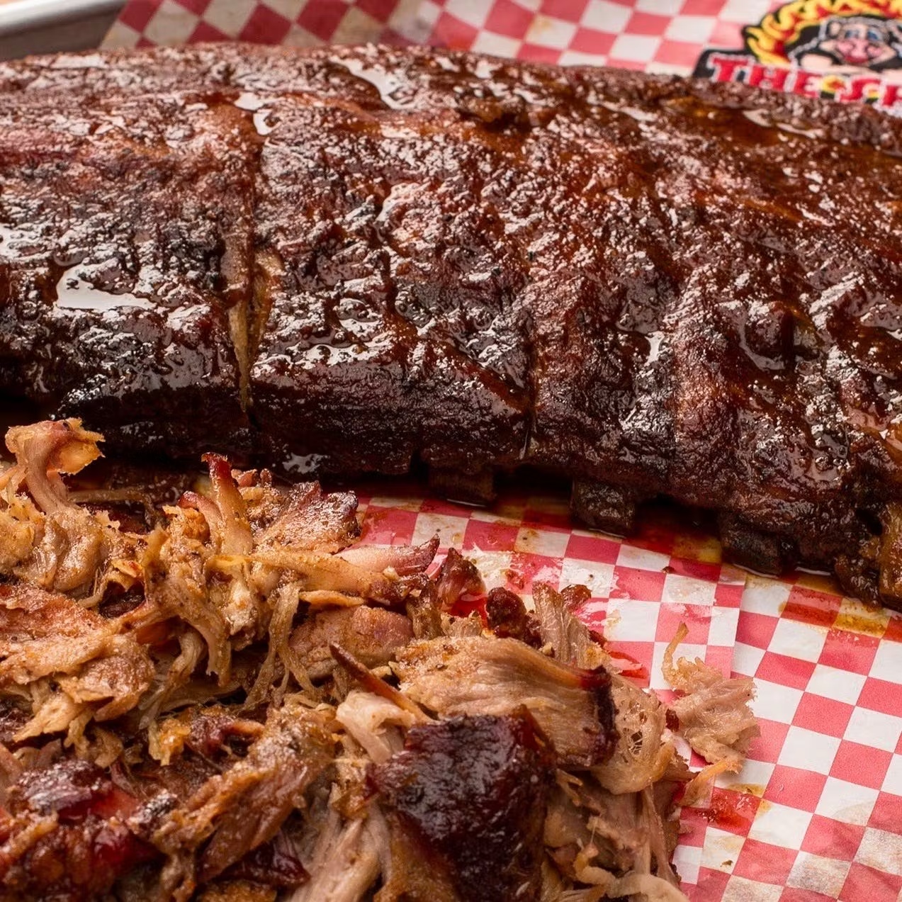 BBQ Ribs & Pulled Pork Dinner for 8