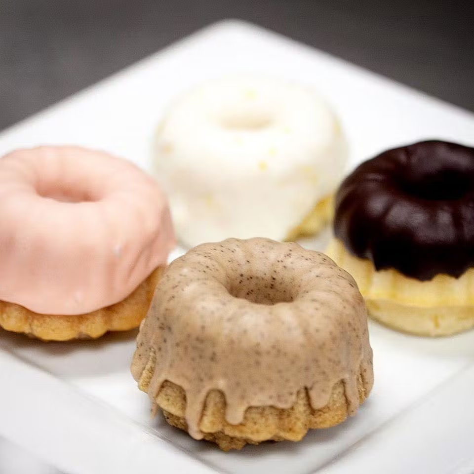 Cake Bombâ¢ - Choose Your Own 6 Pack