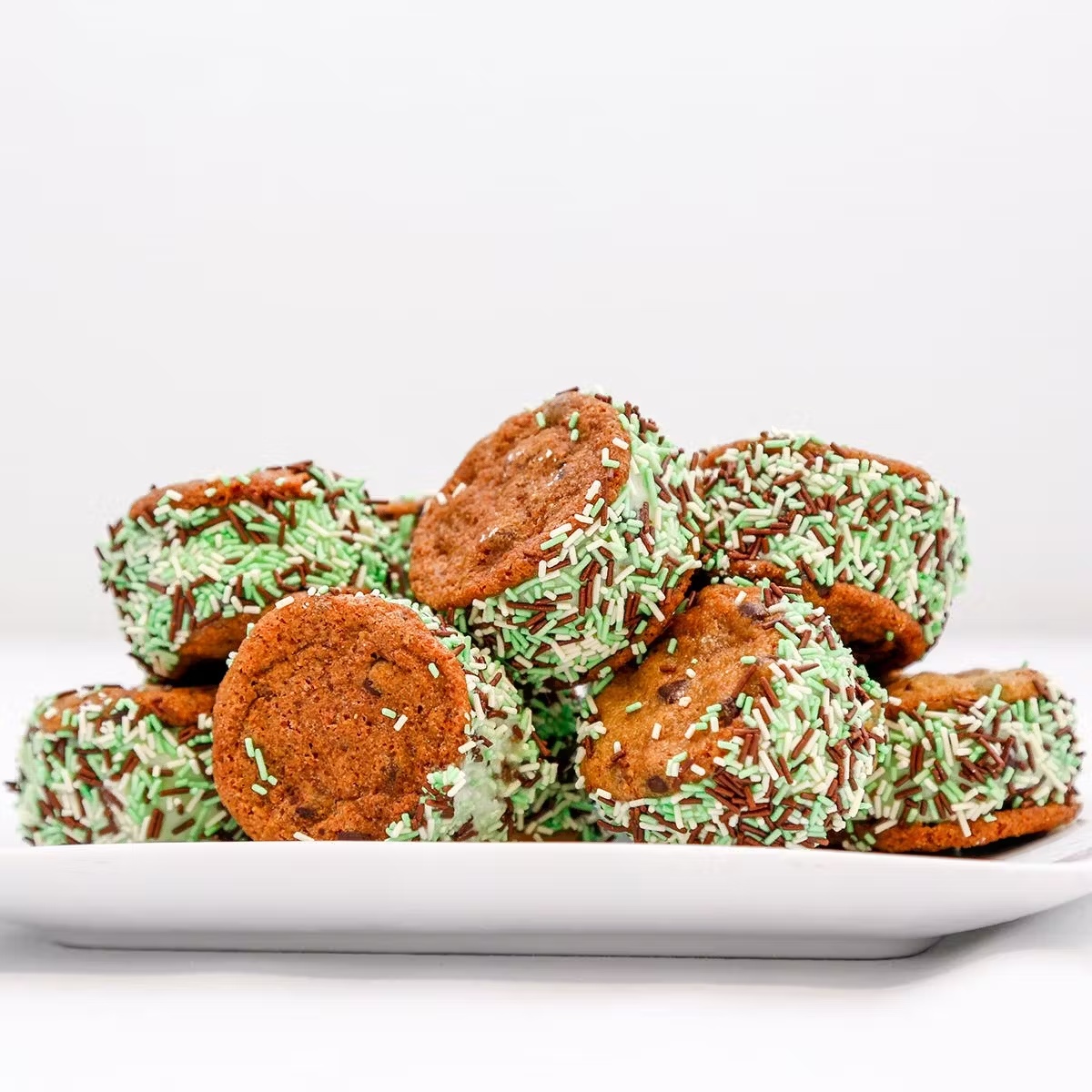 Mint Chocolate Chip Mini Ice Cream Sandwiches - 16 Pack