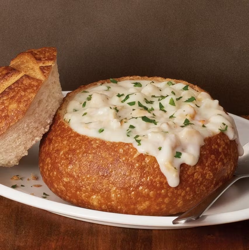 Classic Clam Chowder and Bread Bowls Kit - 4 Pack