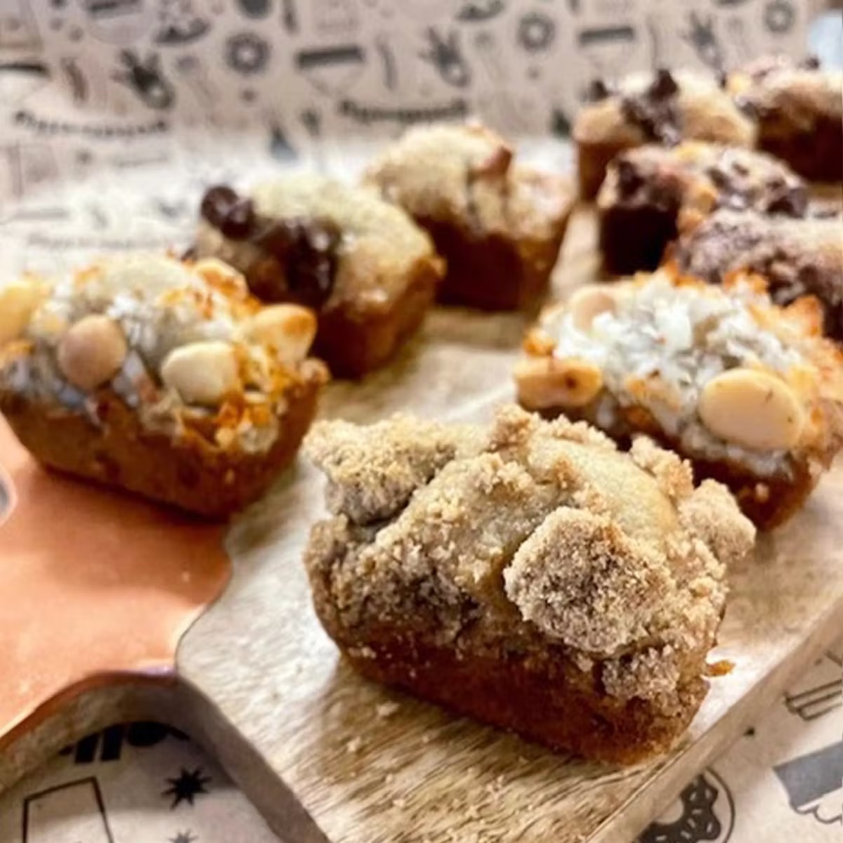 Halloween Mini Banana Bread Bites - 16 Pack