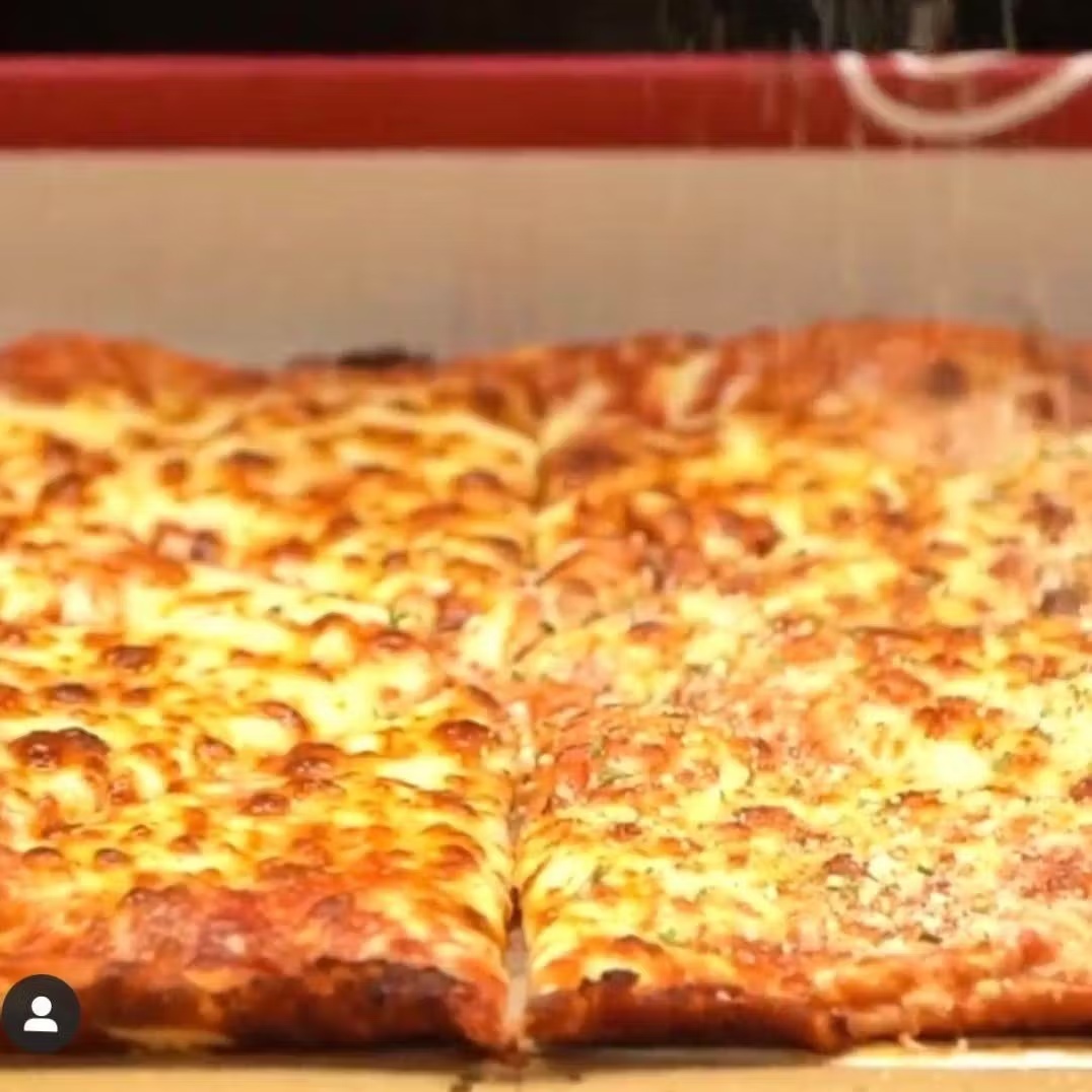 Buffalo-Style Cheese Pizza - 2 Pack