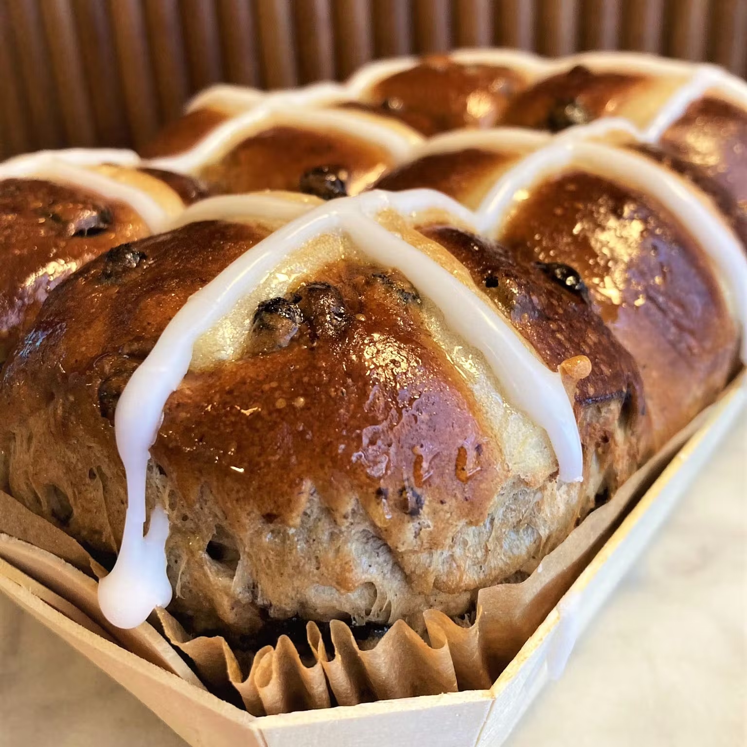 14564-easter-hot-cross-buns-1.jpg
