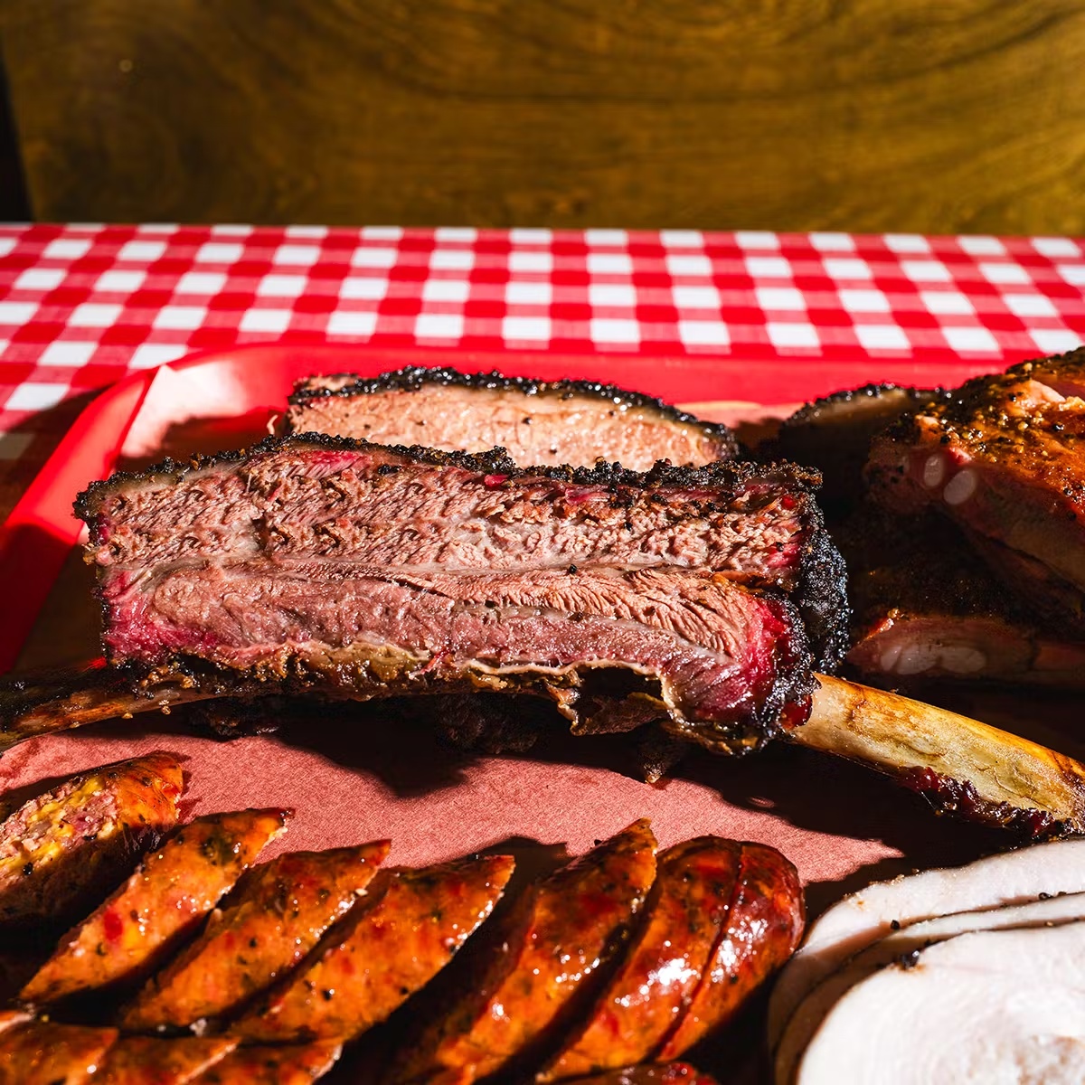 14578-texas-sized-smoked-beef-ribs-1.webp
