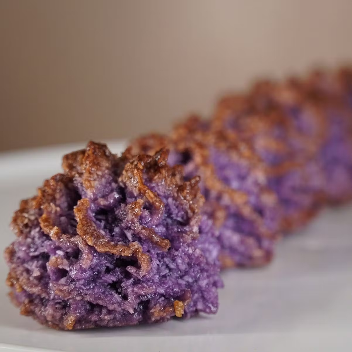 Ube Macaroons - 8 Pack