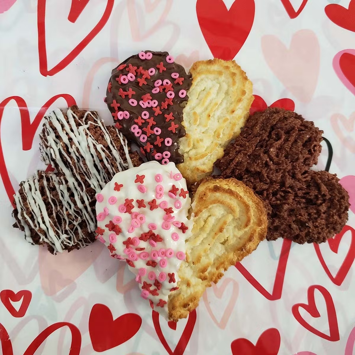 Heart Shaped Coconut Macaroons - 6 Pack