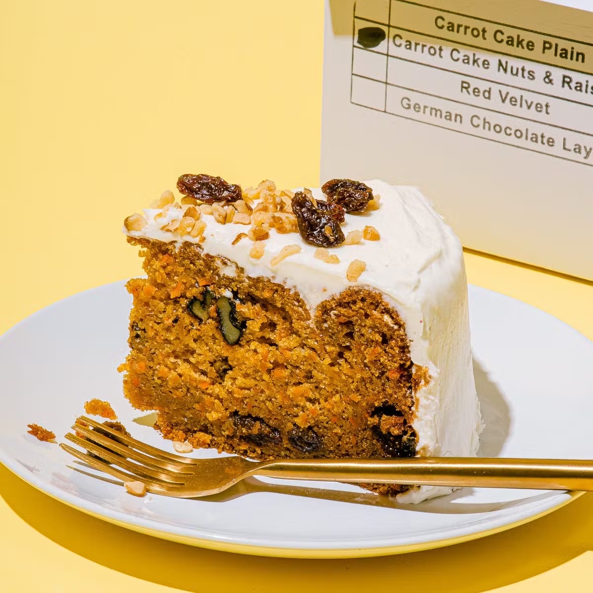15174-famous-carrot-cake-with-nuts-raisins-1.jpg