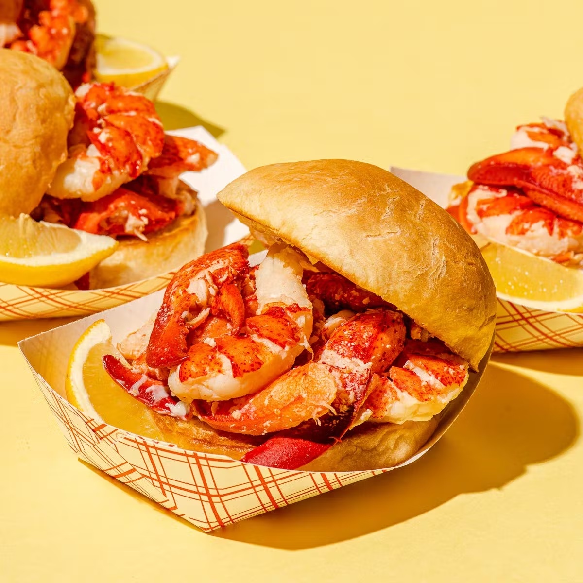 Maine Lobster Roll Kit - 4 Pack + T-Shirt