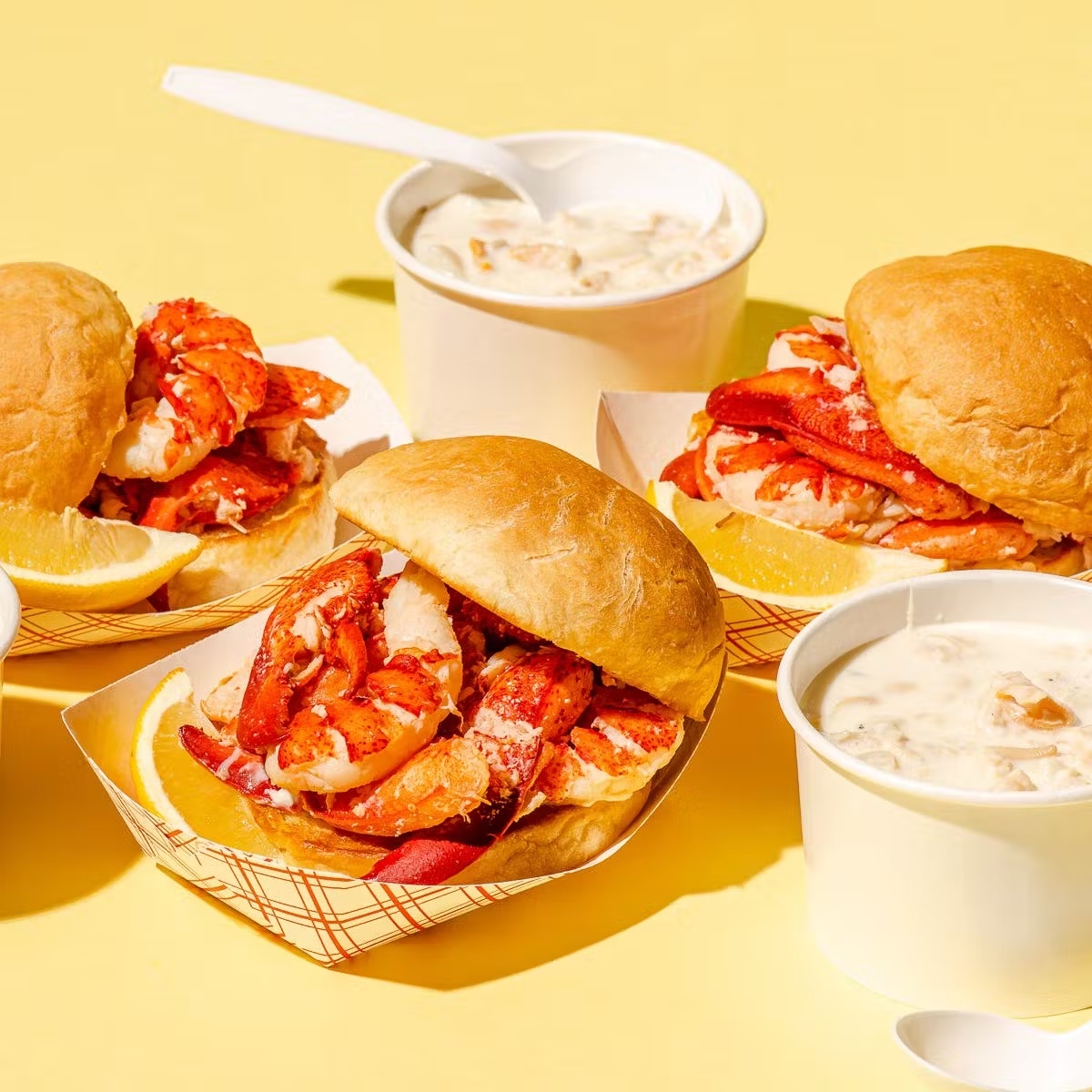 15218-maine-lobster-roll-kit-4-pack-free-clam-chowder-1.jpg