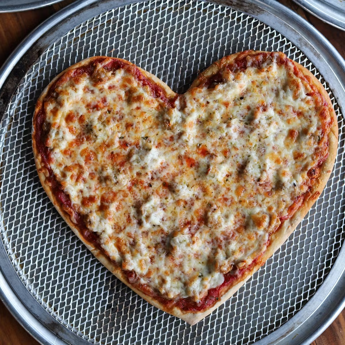 15244-heart-shaped-thin-crust-pizzas-choose-your-own-1.jpg