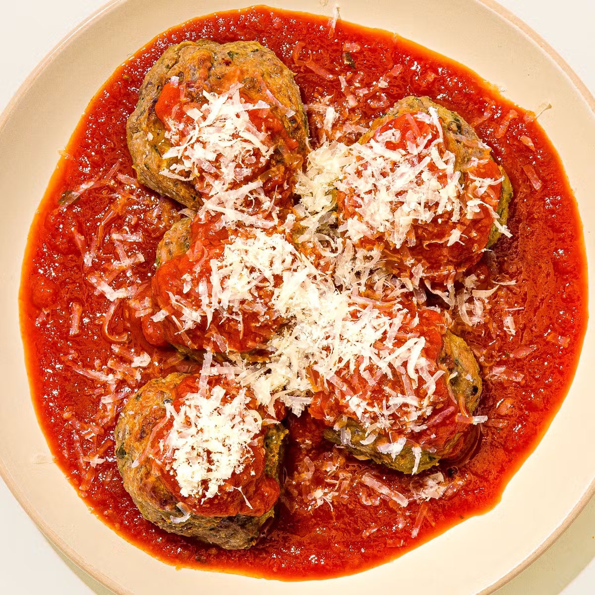 15247-bucket-of-b-alls-family-pack-classic-beef-meatballs-1.jpg