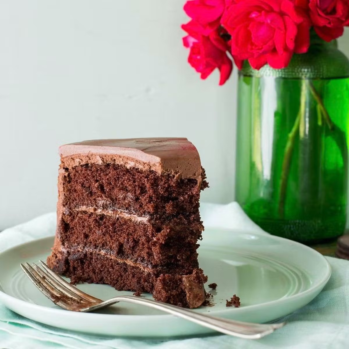 Chocolate Buttercream Frosting Cake