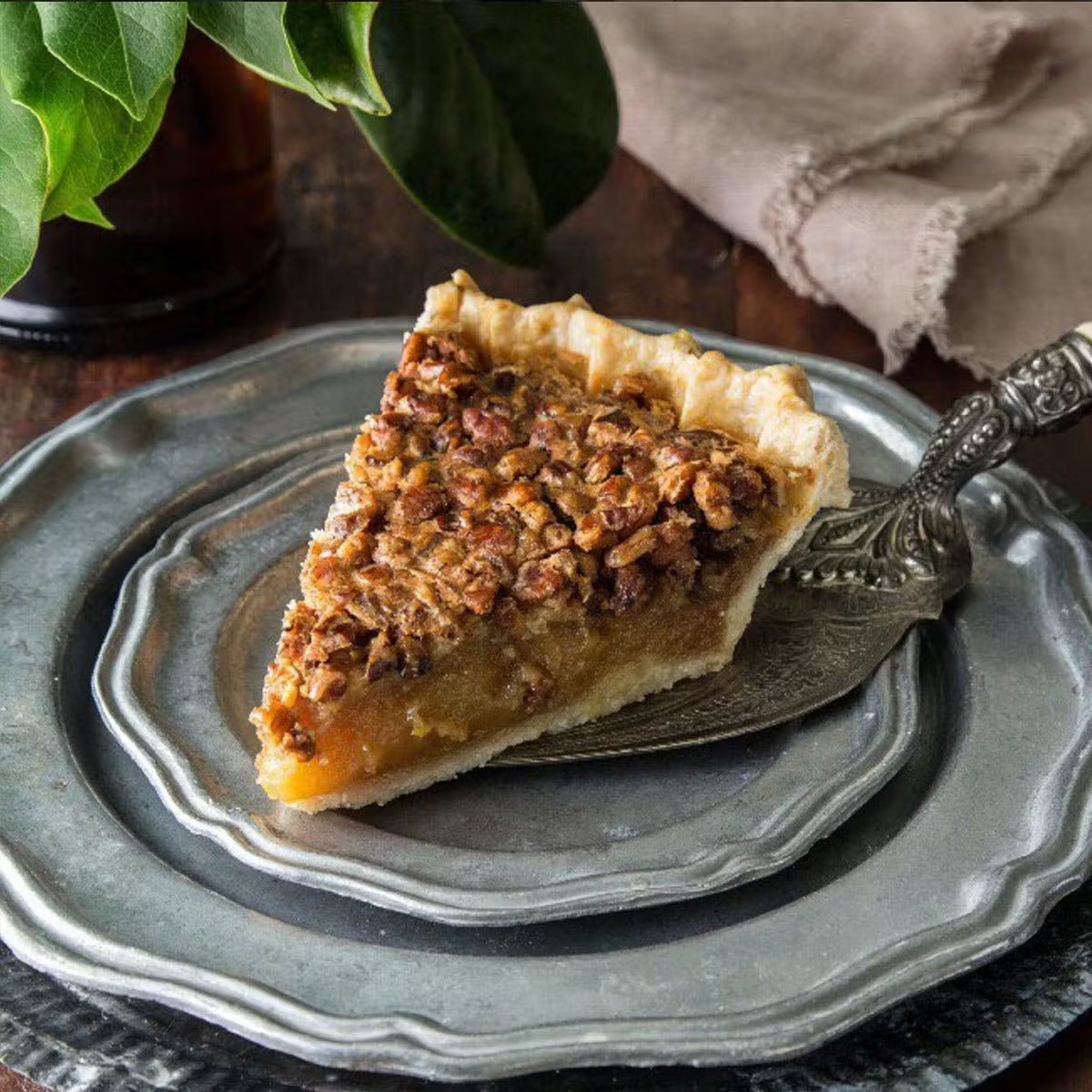 1549-mississippi-pecan-pie-1.jpg