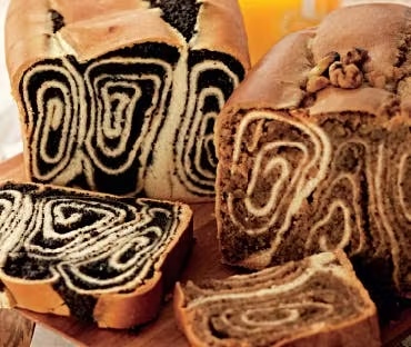 15518-coffee-cake-and-povitica-combo-pack-1.jpg