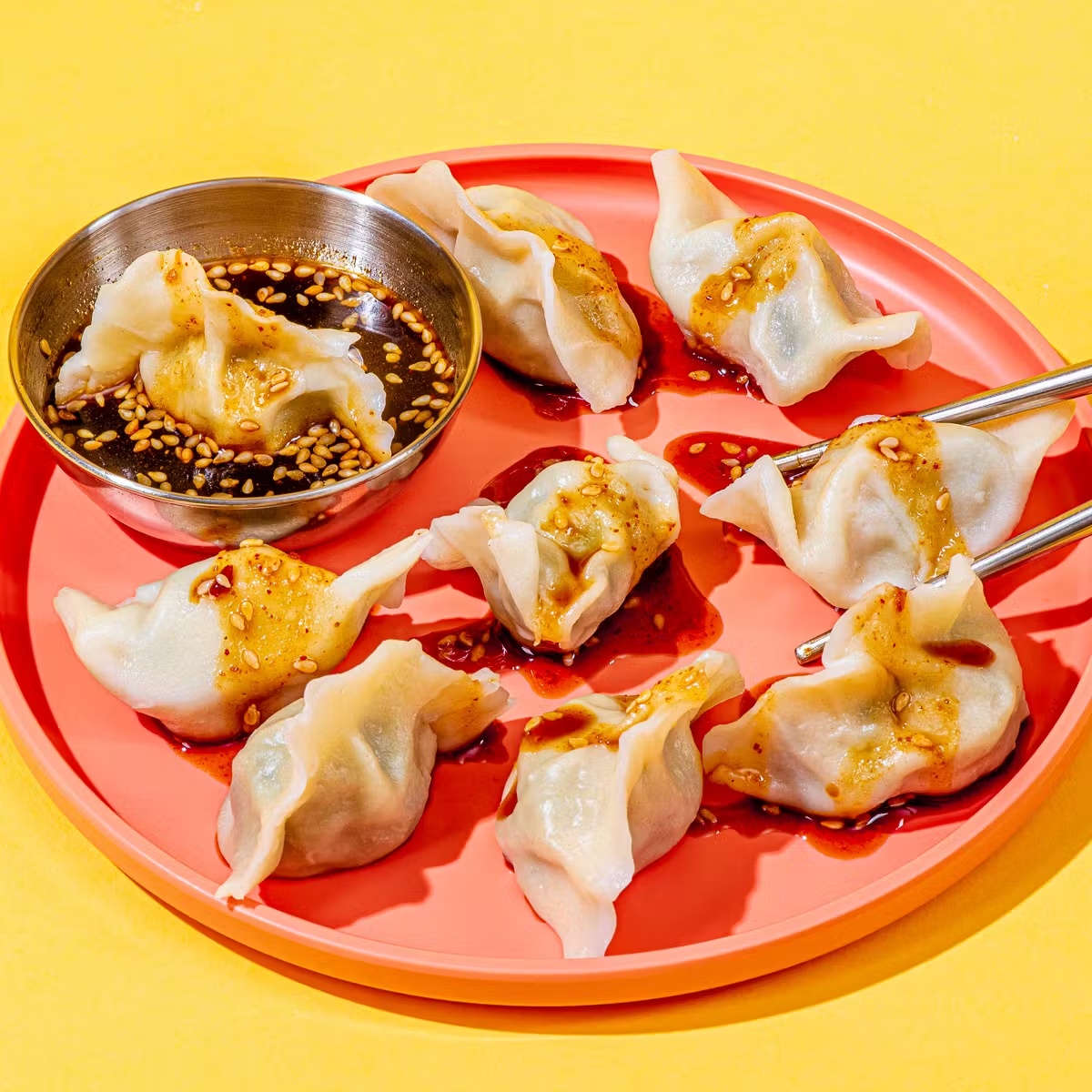15947-chicken-and-chive-dumplings-25-pack-1.jpg