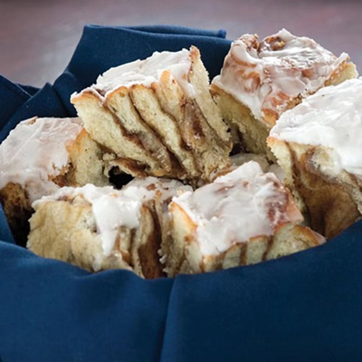 Famous Rum Buns - 12 Pack