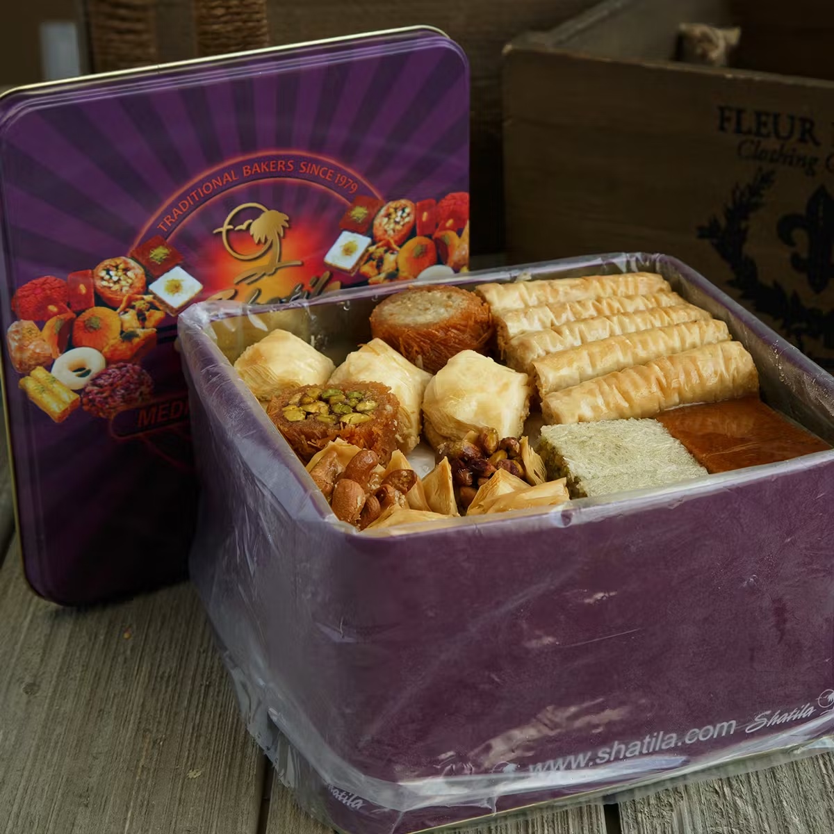 Full Mixed Pastry Gift Tin - 72 Pieces