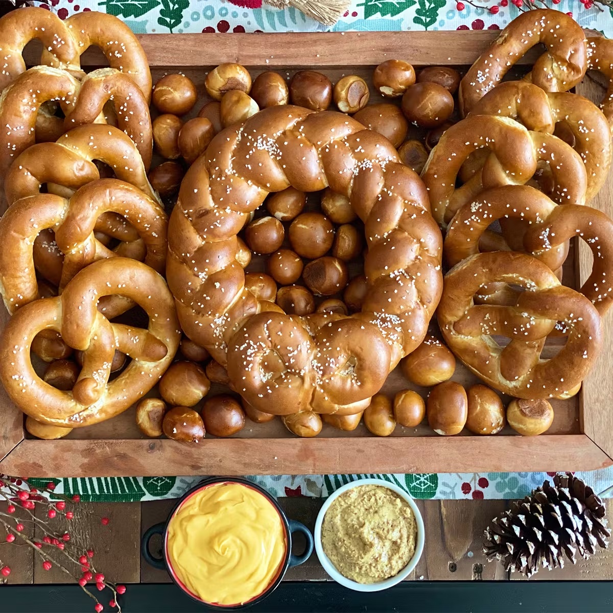 Very Merry Bavarian Soft Pretzel Gift Pack