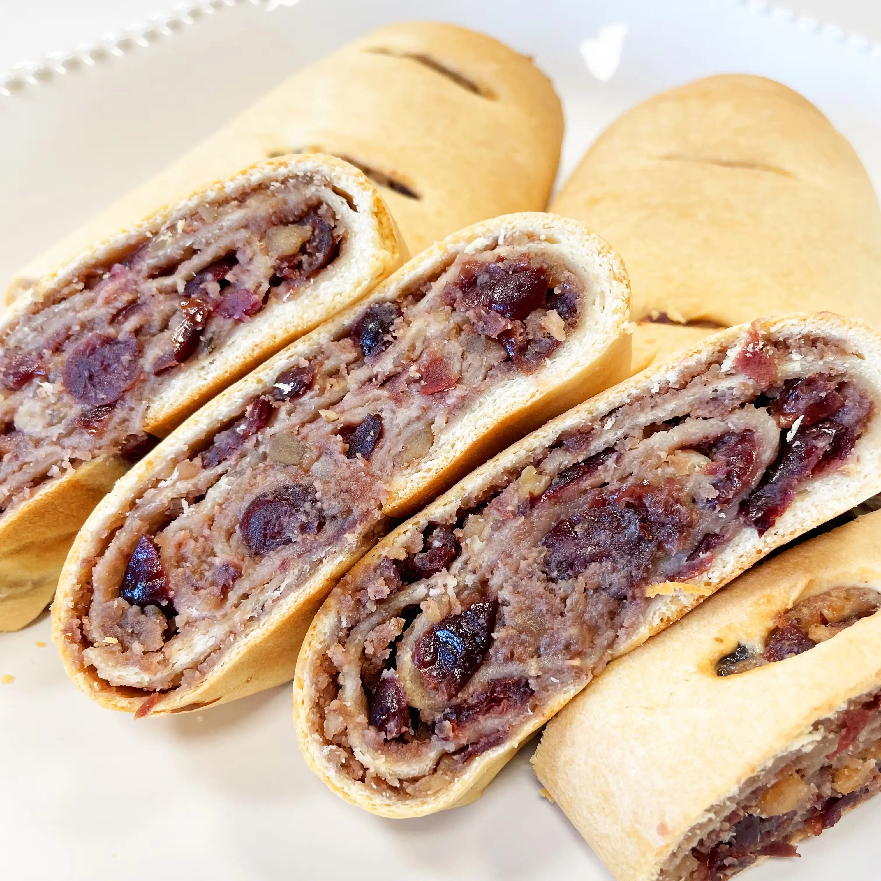 Cranberry Walnut Kolachi Roll