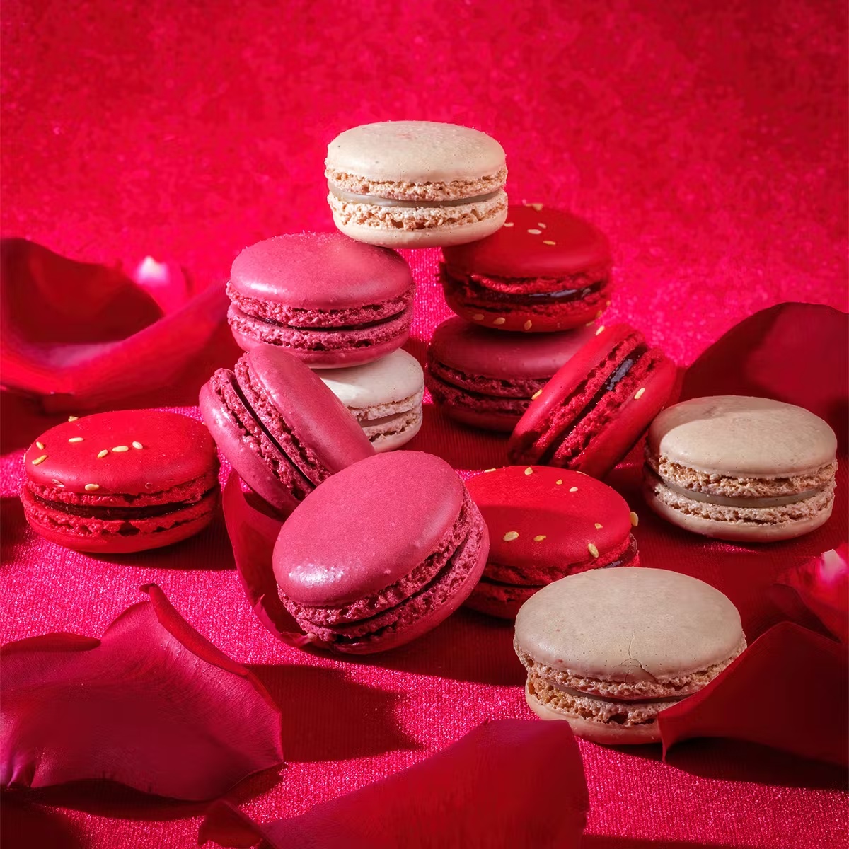 Valentine's Day Macaron Gift Box