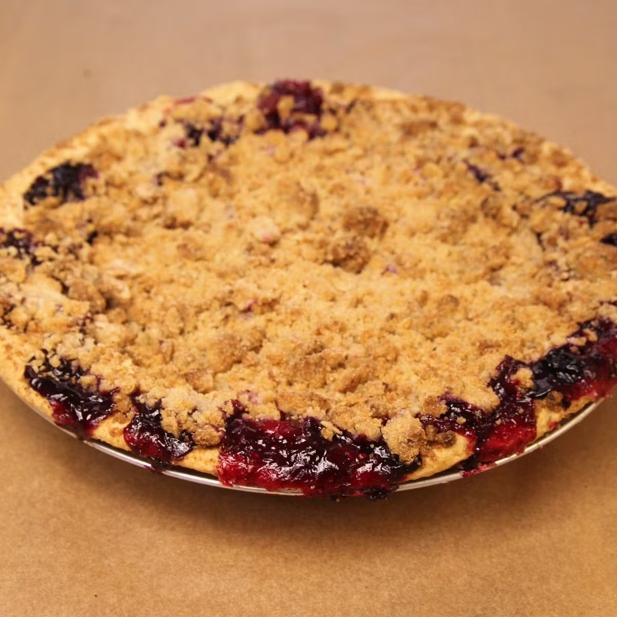 174-crumb-michigan-4-berry-pie–1.webp
