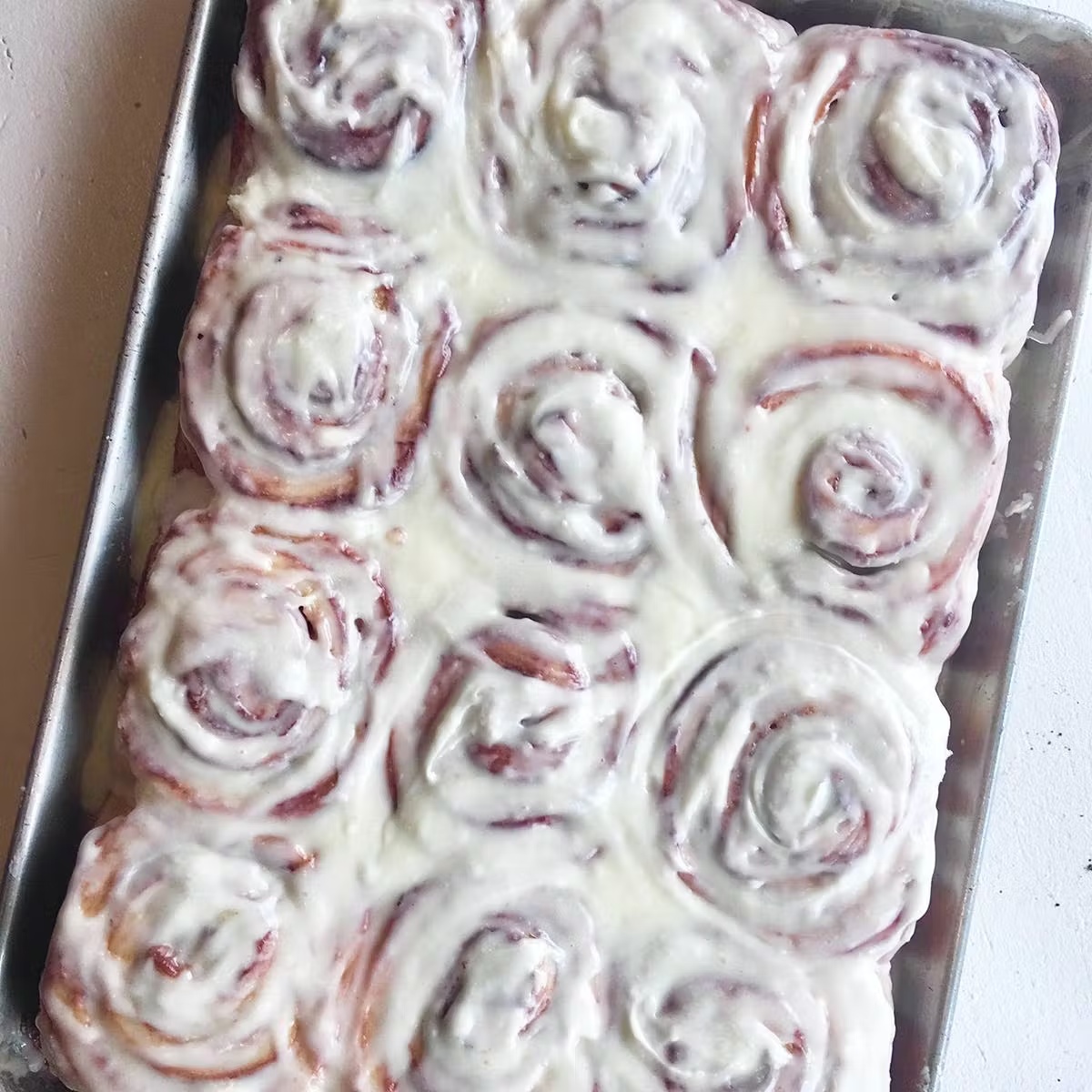 17475-cinnamon-buns-6-pack-1.jpg