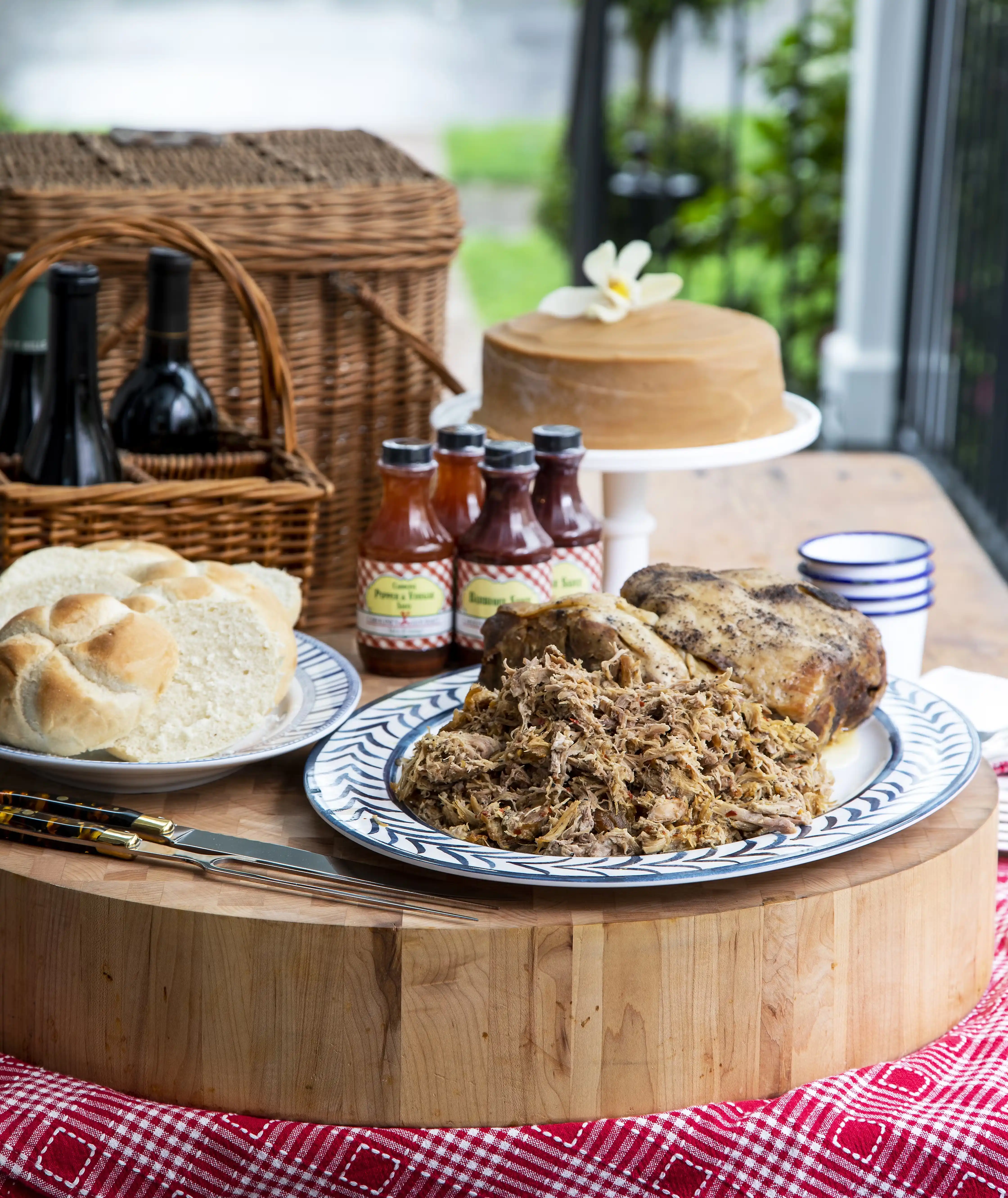 Traditional Carolina Pulled Pork Barbecue (Serves 8)
