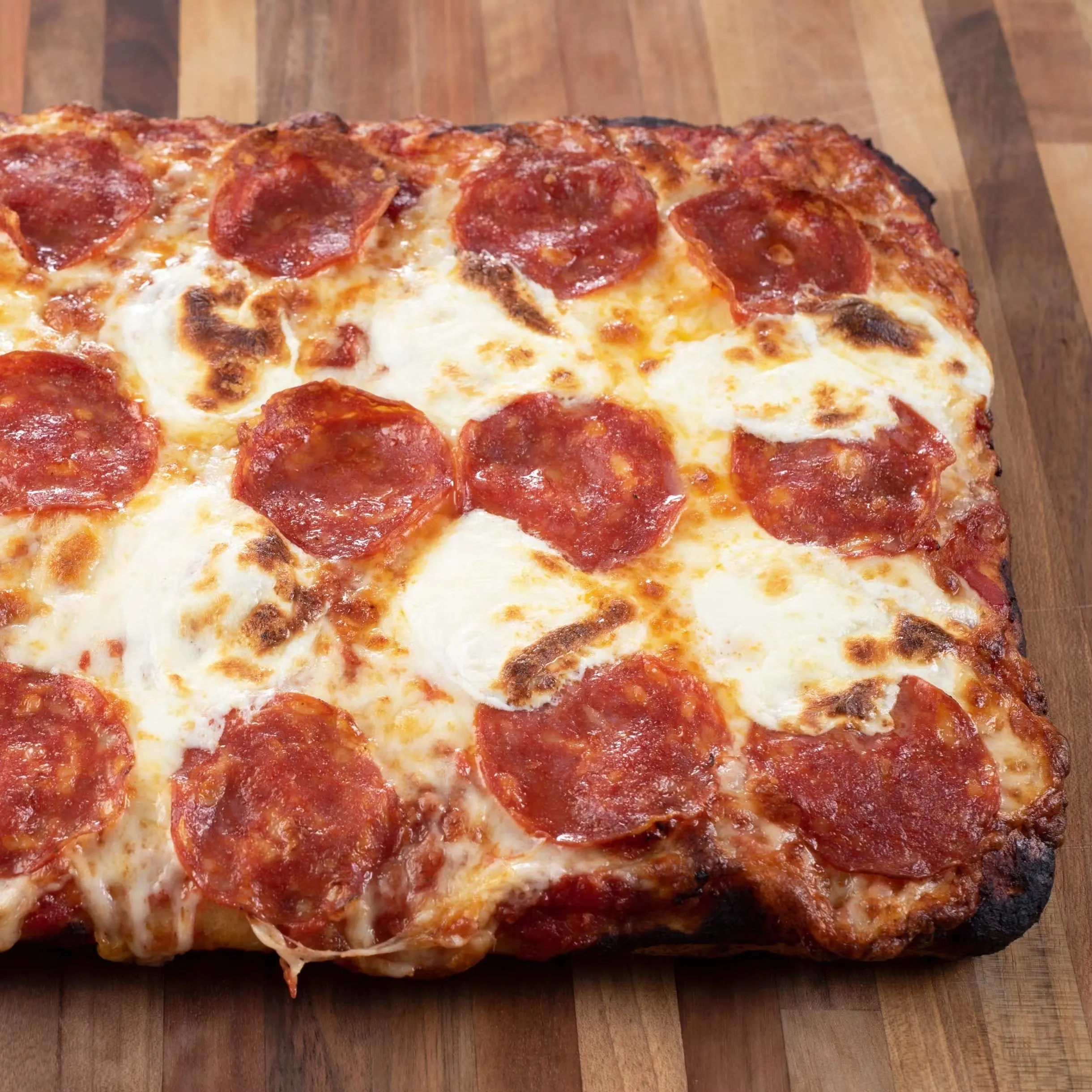 17504-sicilian-pepperoni-pizza-3-pack-1.webp
