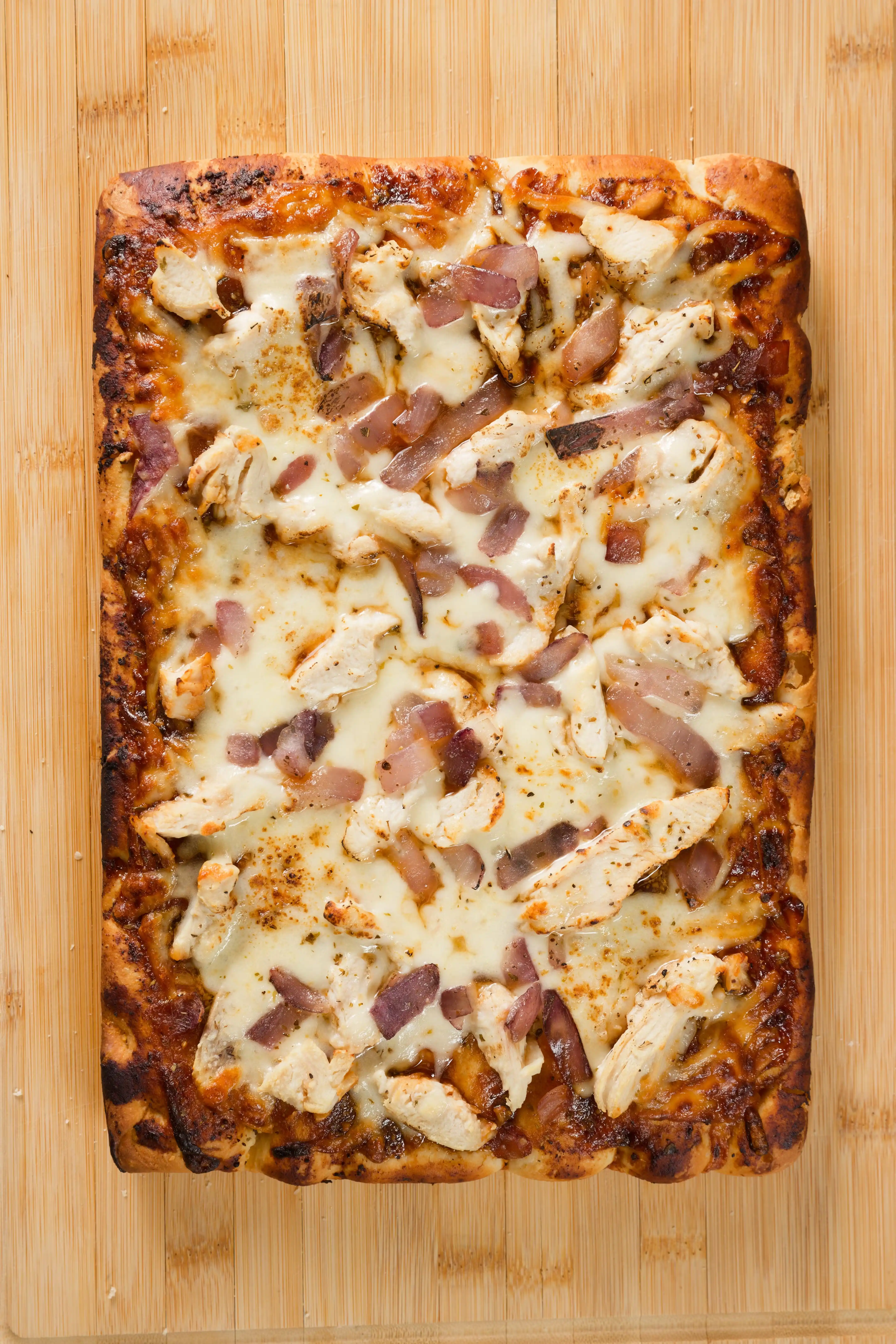 17505-bbq-chicken-pizza-3-pack-1.webp