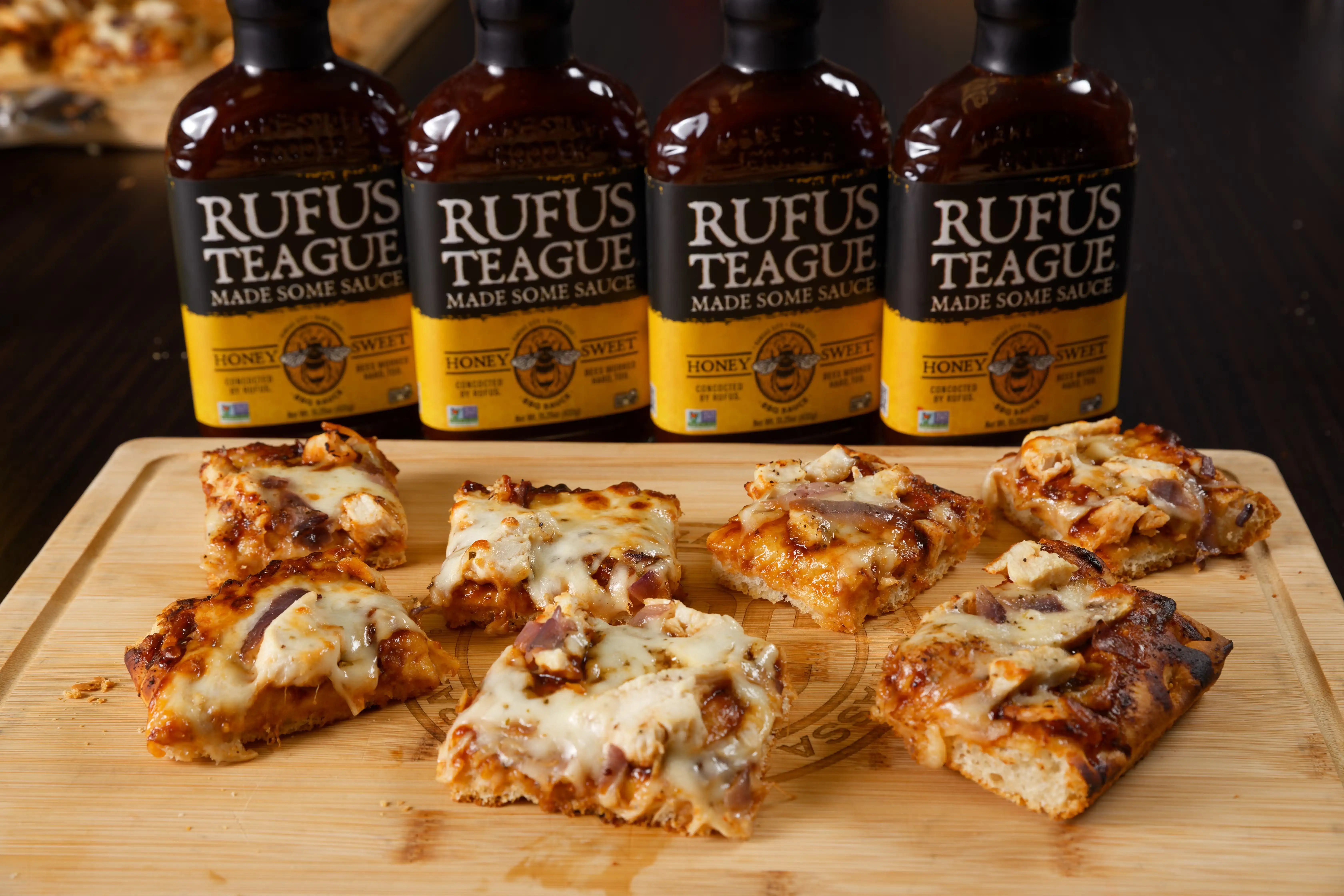 17505-bbq-chicken-pizza-3-pack-1.webp