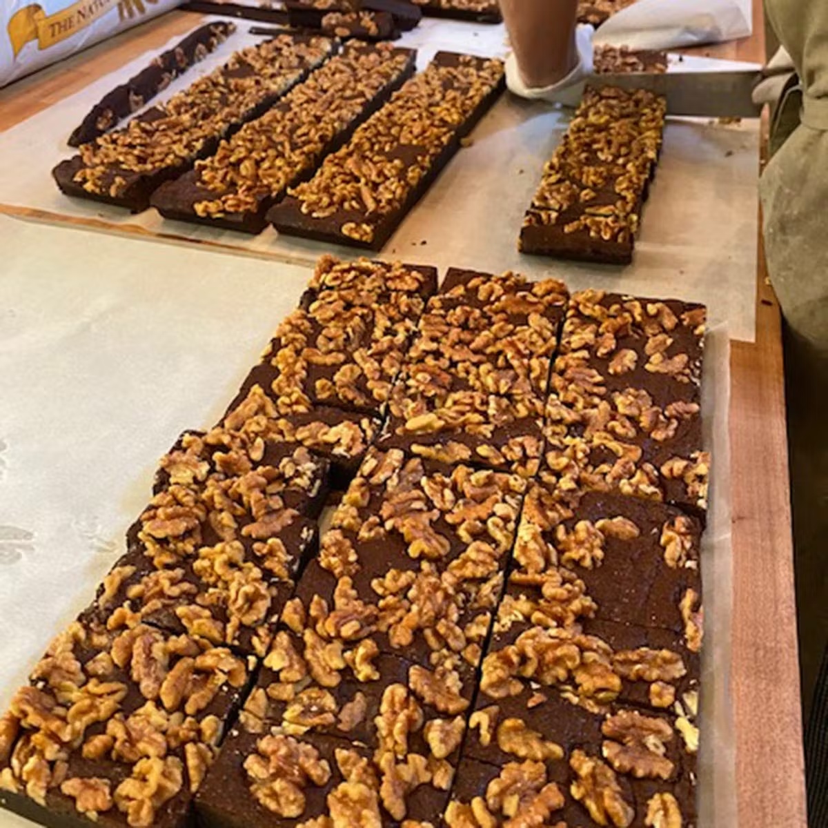 Walnut Brownies - 6 Pack